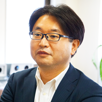 かっこ株式会社　O-PLUX事業部　ディビジョンマネジャー　青木泰貴
